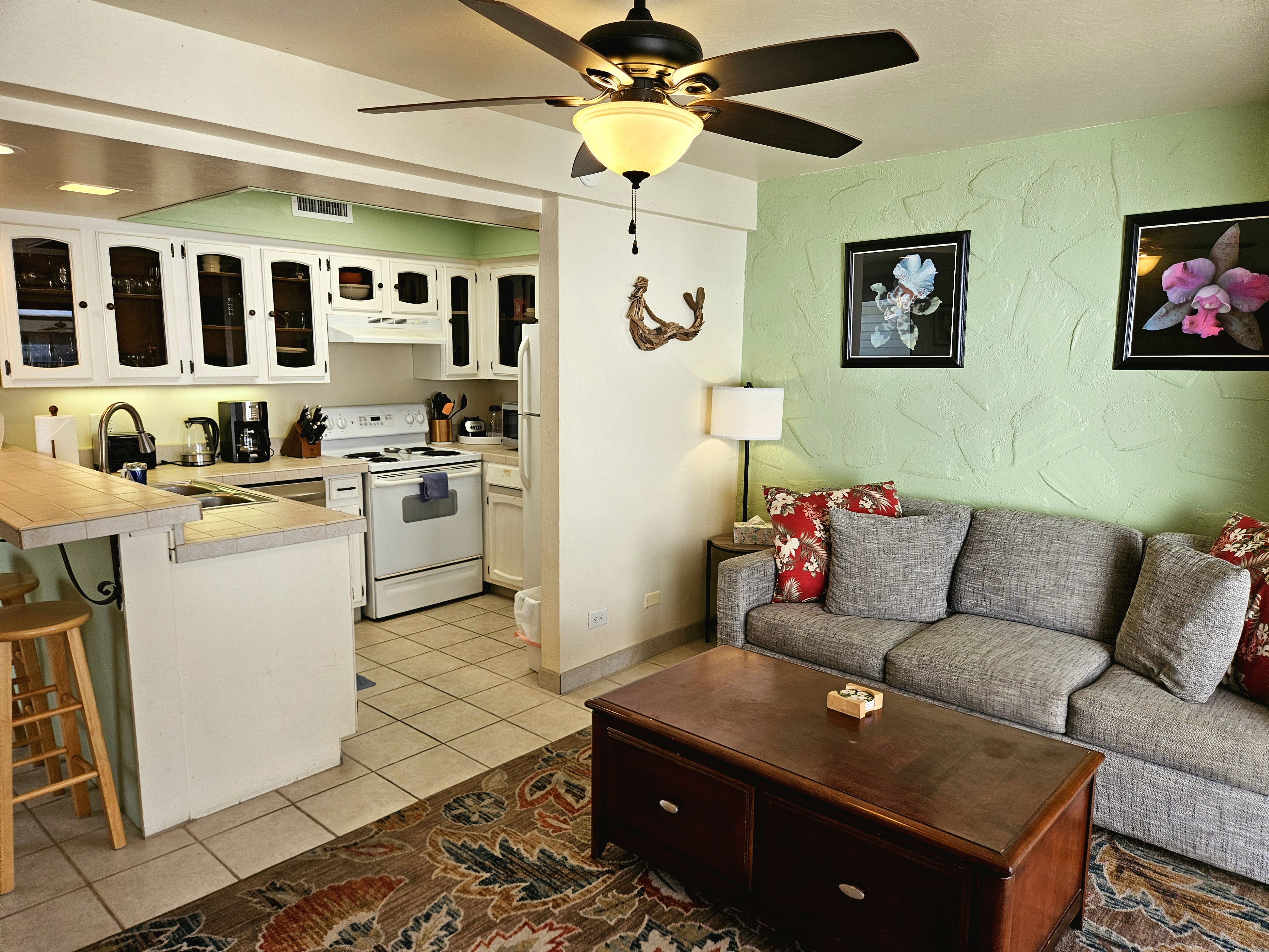 75-6082 Alii Dr A201 Property Photo 4