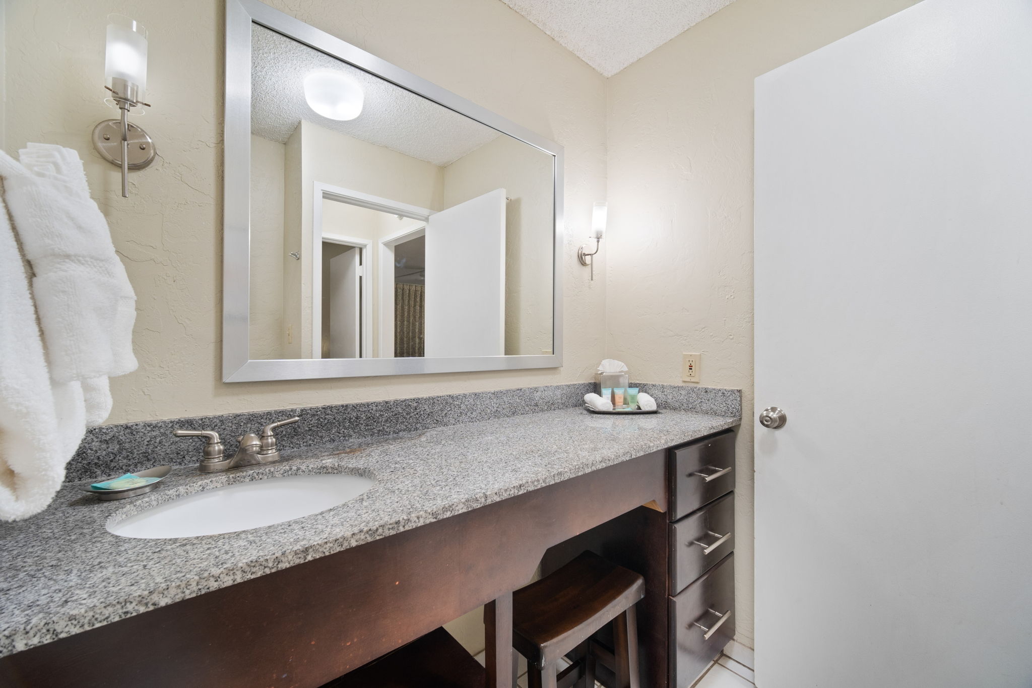 525 Aleka Lp D5 Property Photo 16