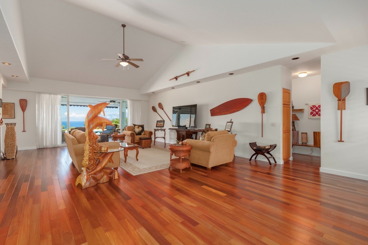 76-135 Kamehamalu St Property Photo 3