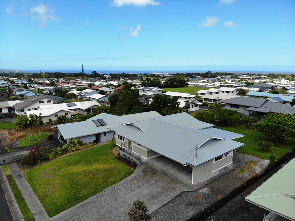 927 Puku St Property Photo 2