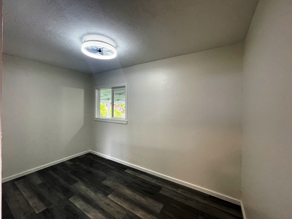 927 Puku St Property Photo 15