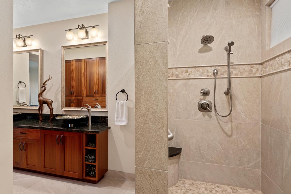 69-1035 Keana Pl 113 Property Photo 16
