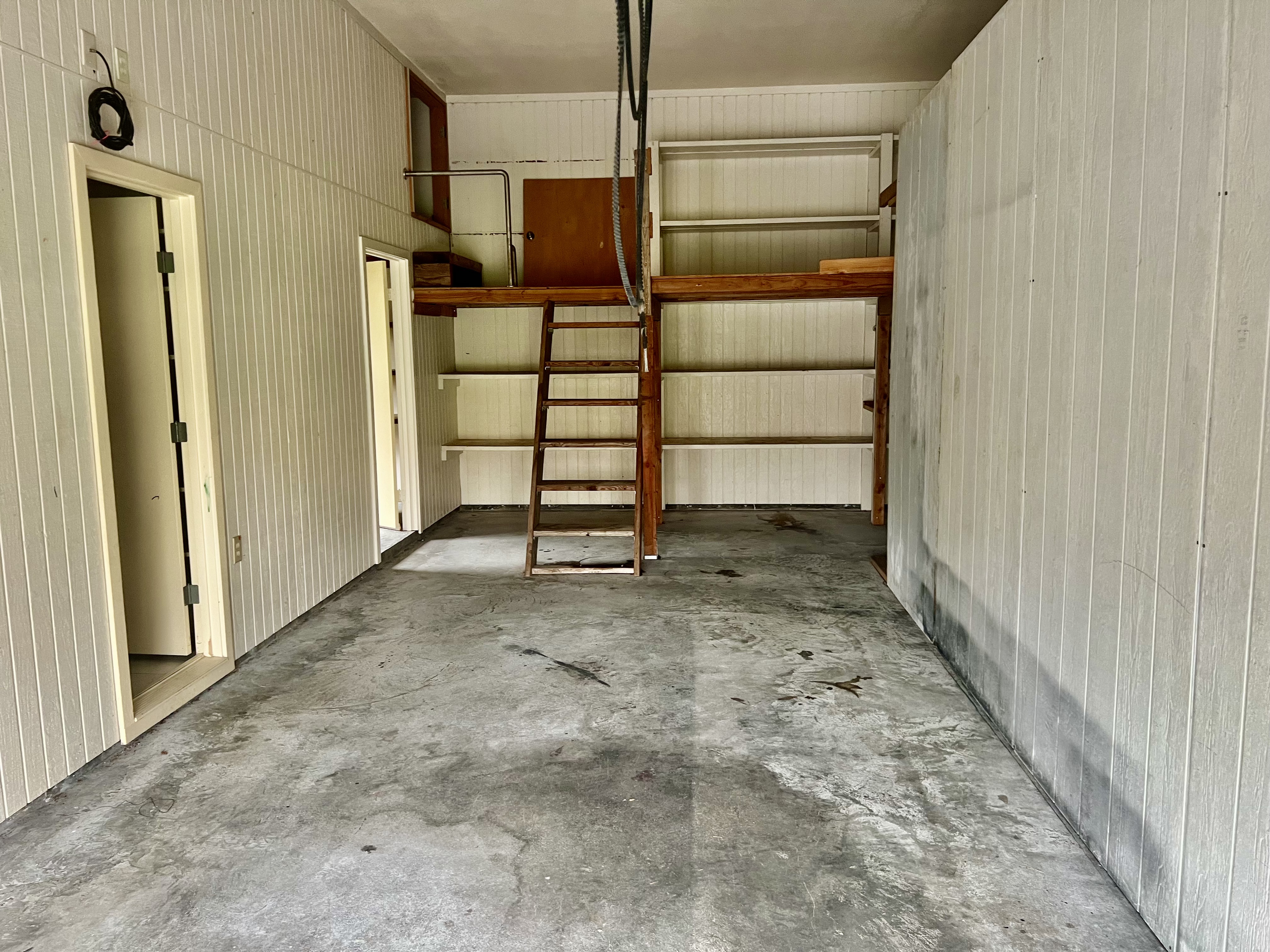 17-752-a Ala Loop Property Photo 20