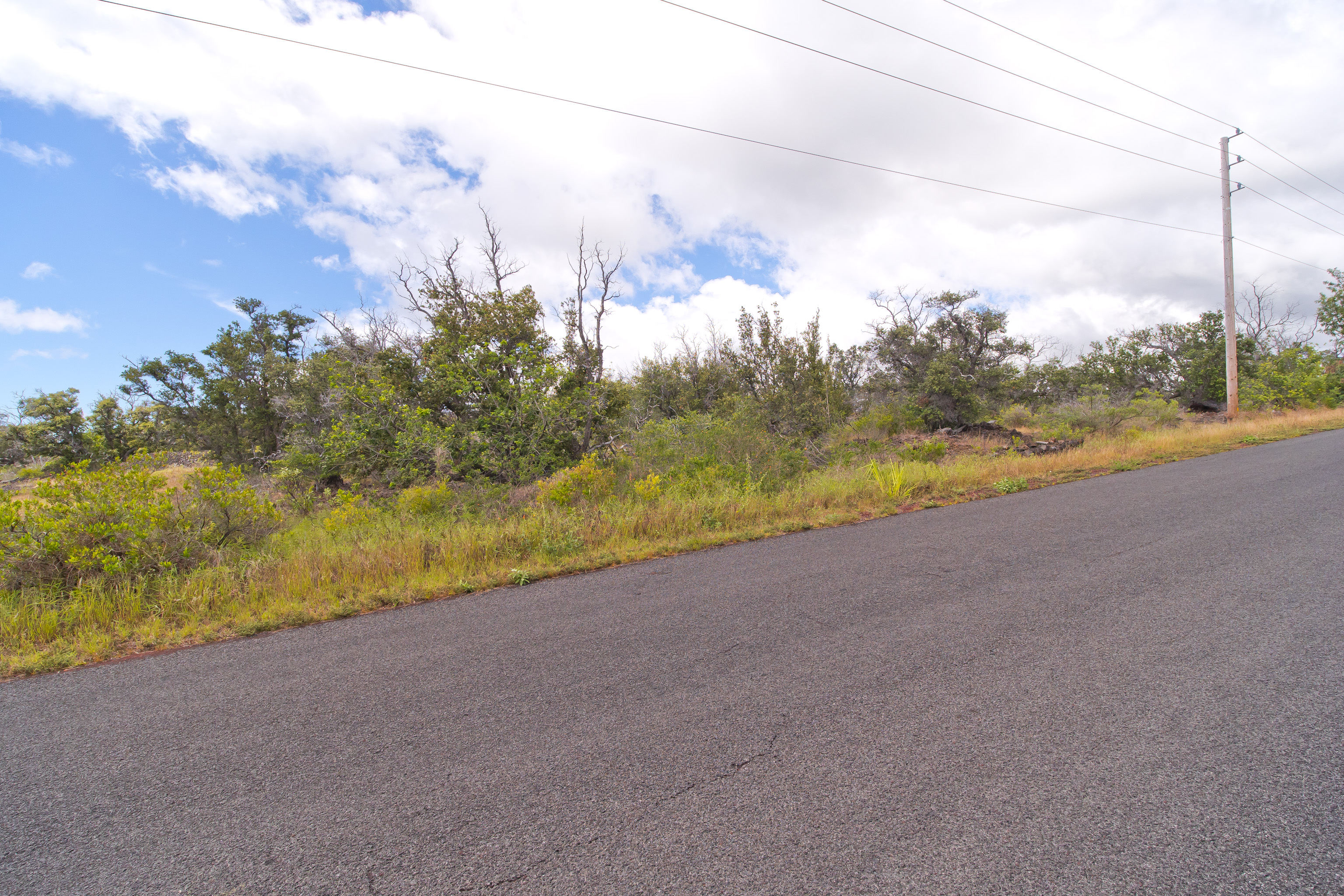KAHILI BLVD Property Photo 1