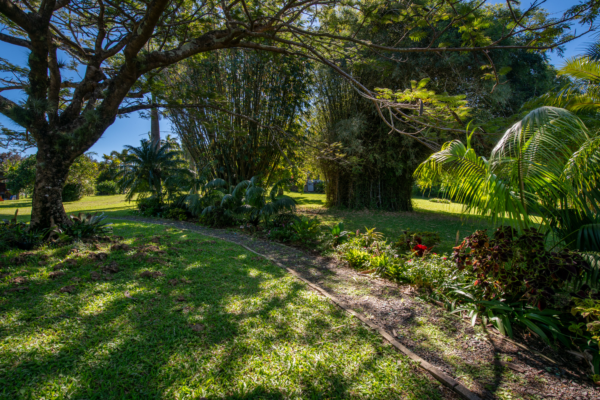 55-2253 Kynnersley Rd Property Photo 3
