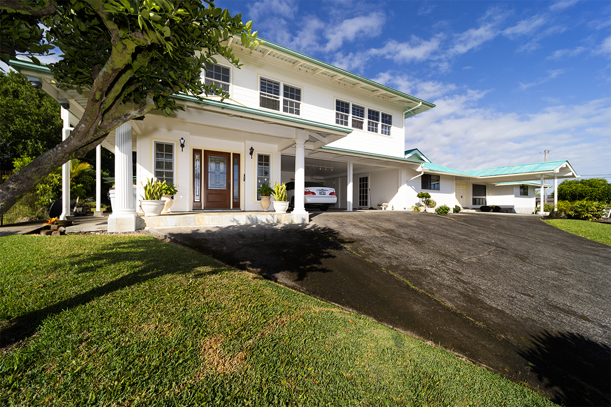 1890 Kaiao St Property Photo 30
