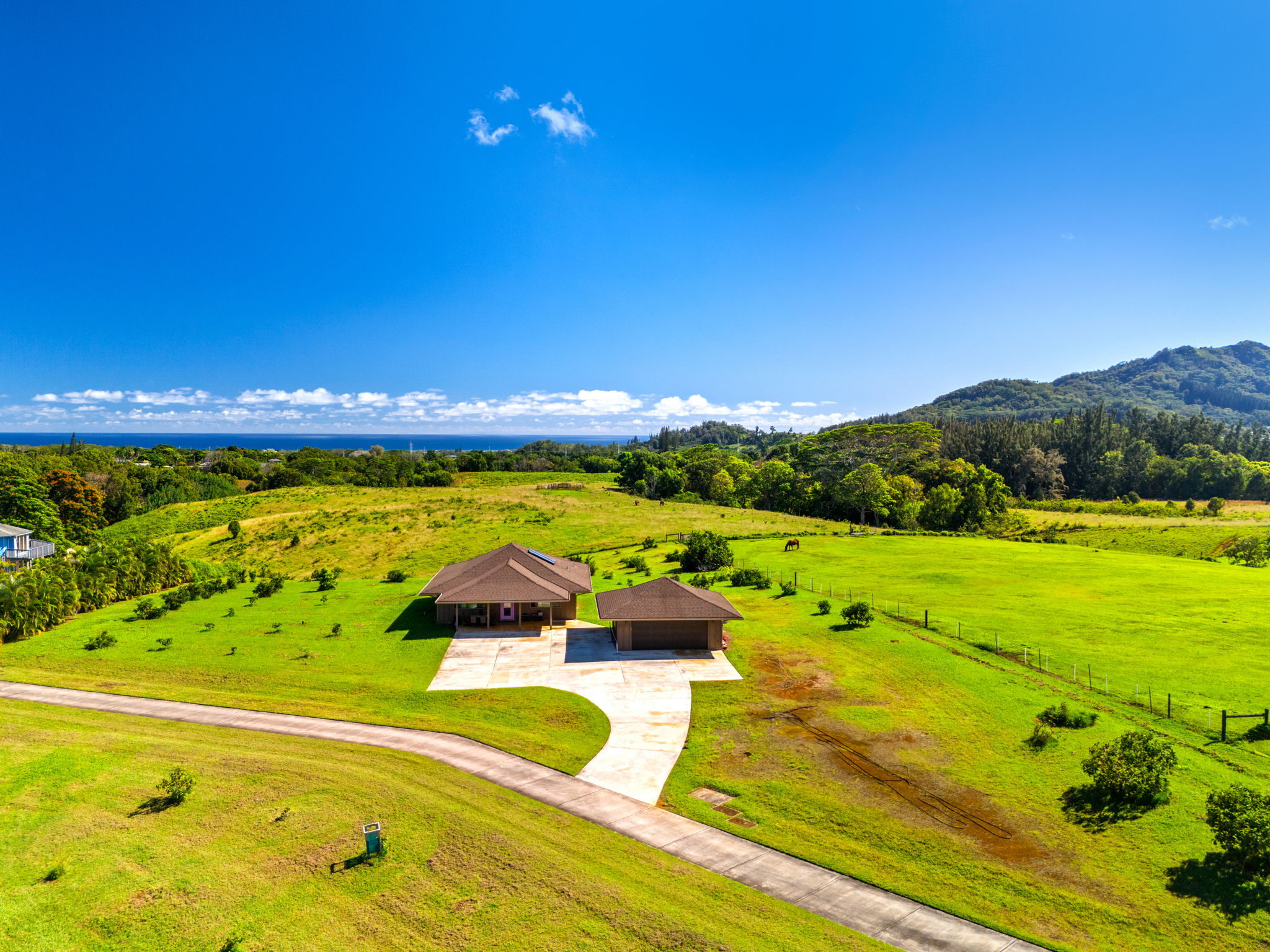 6421-l Hauiki Rd Property Photo 5