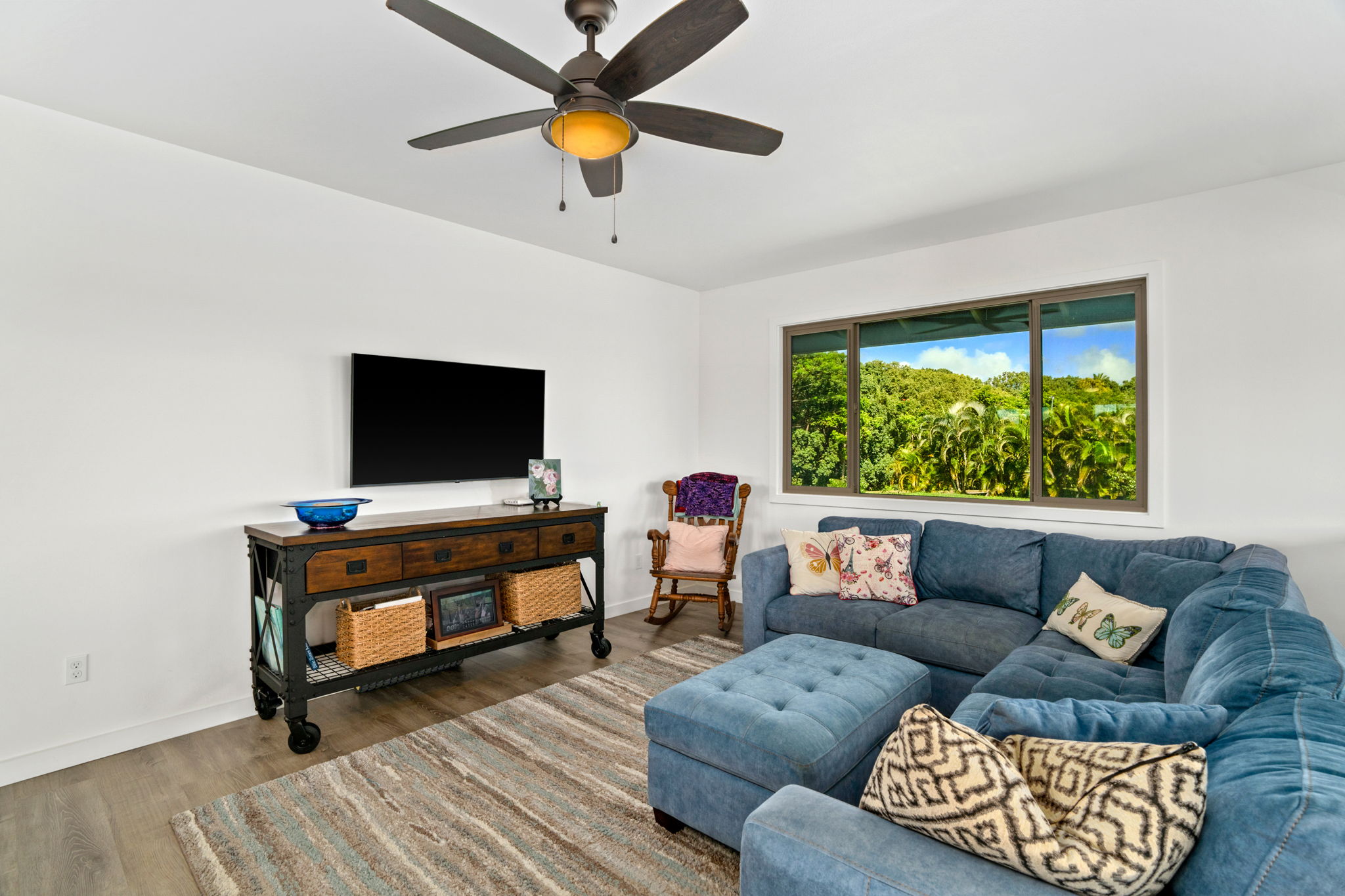 6421-l Hauiki Rd Property Photo 12