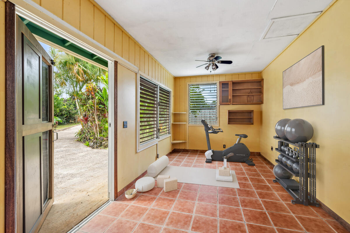 384-a Kaholalele Rd B Property Photo 11