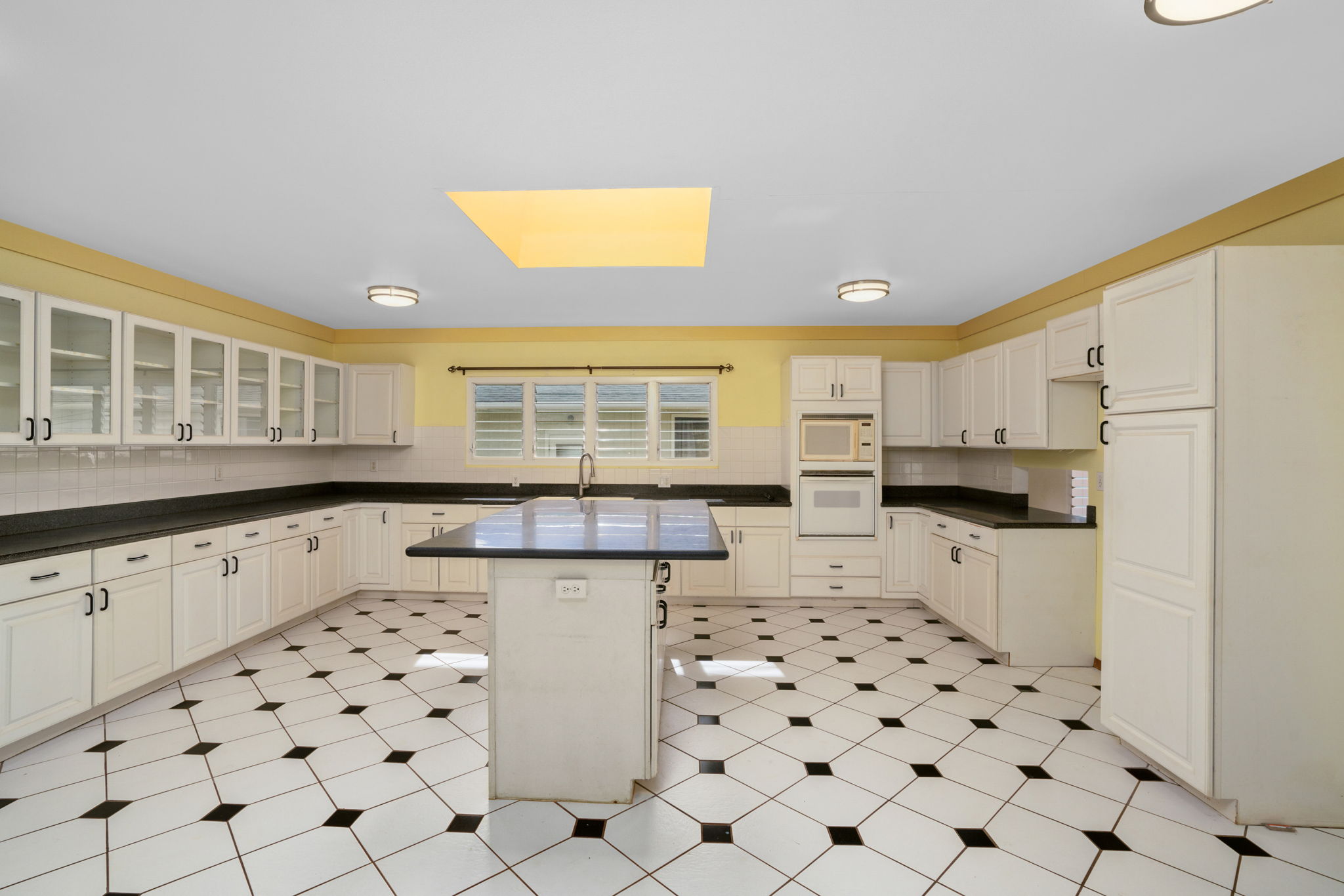 4879 Lani Rd Property Photo 4