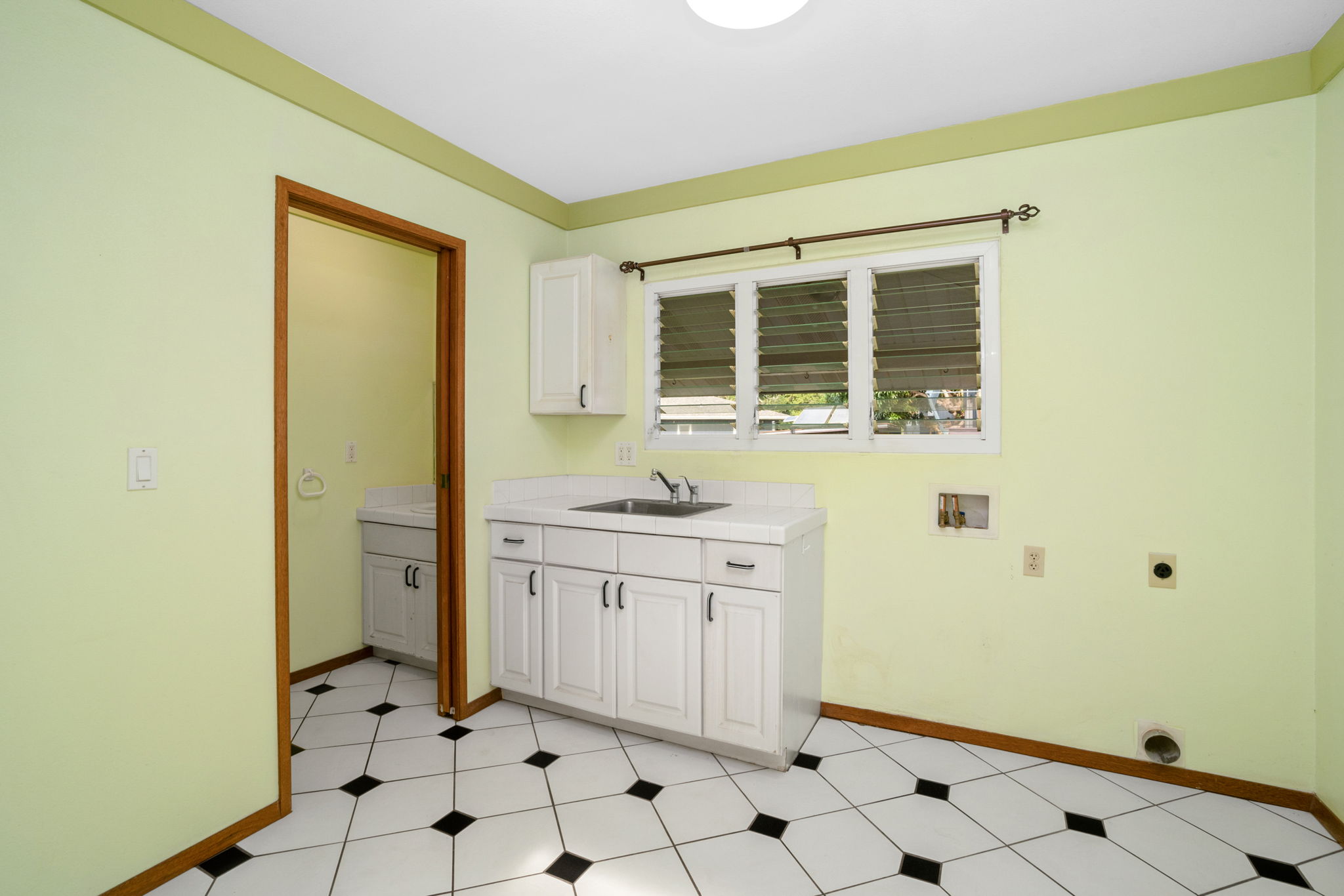 4879 Lani Rd Property Photo 5