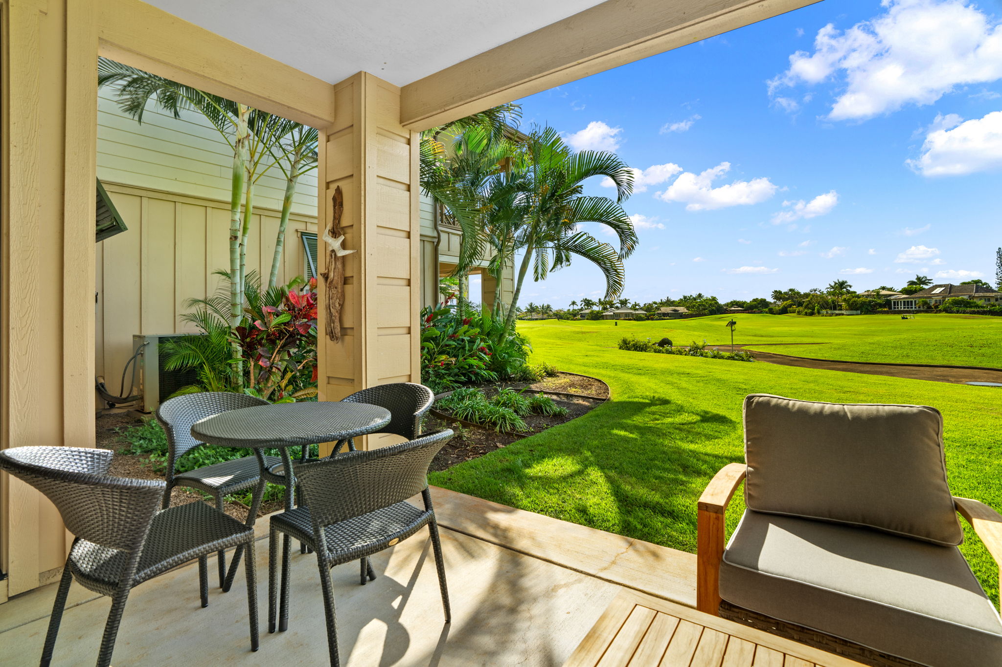 2611 Kiahuna Plantation Dr 6m Property Photo 9