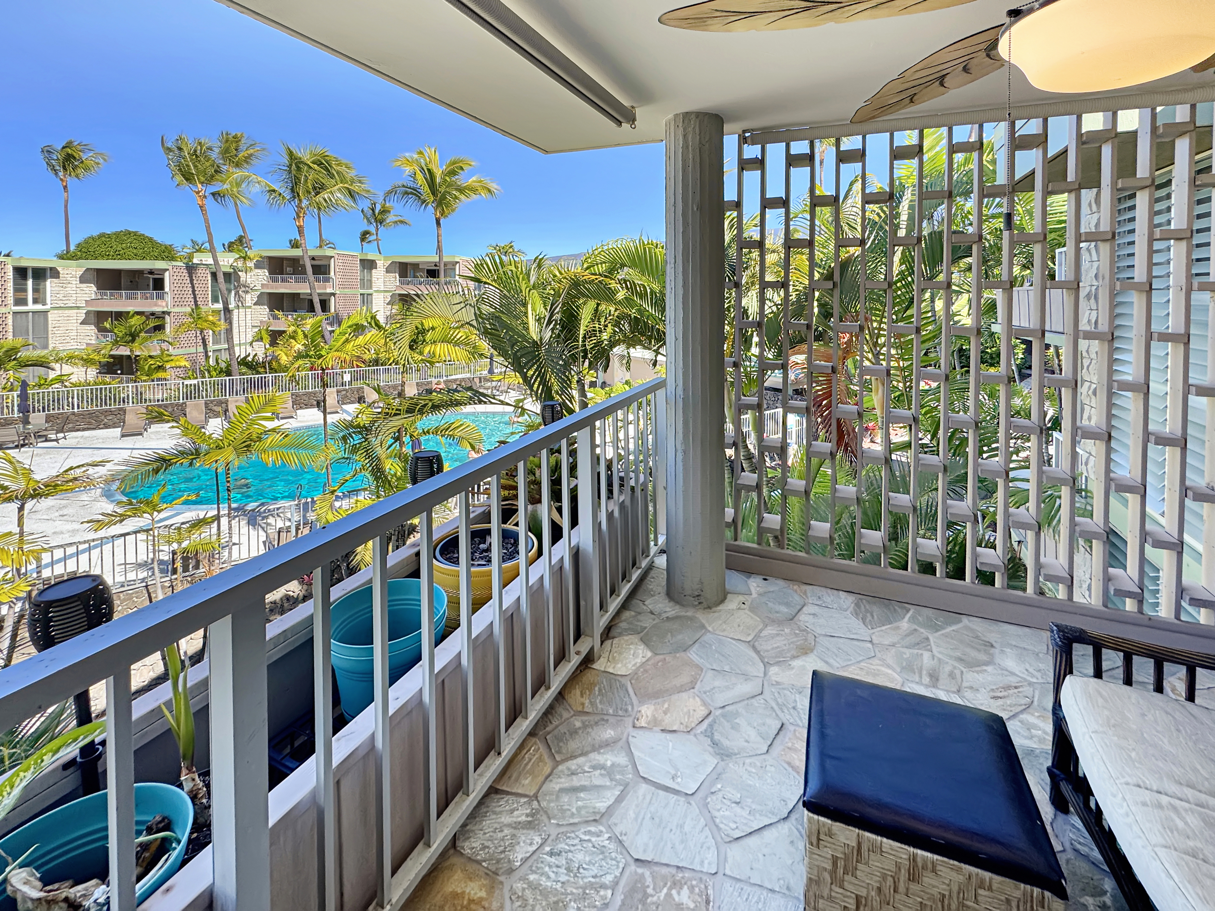75-6016 Alii Dr 319 Property Photo 1