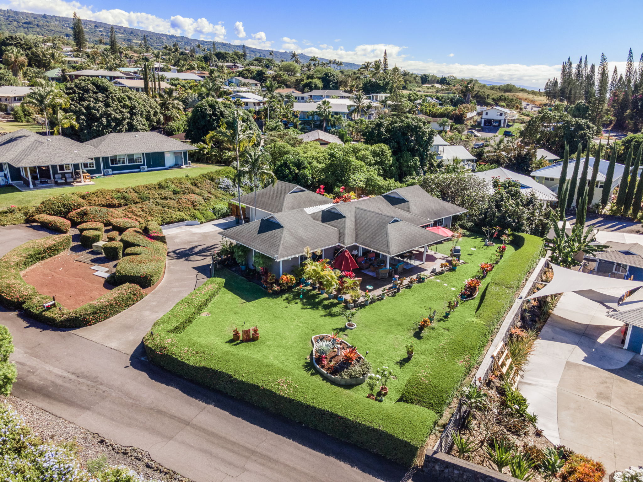 75-280 Kawena Pl Property Photo 2