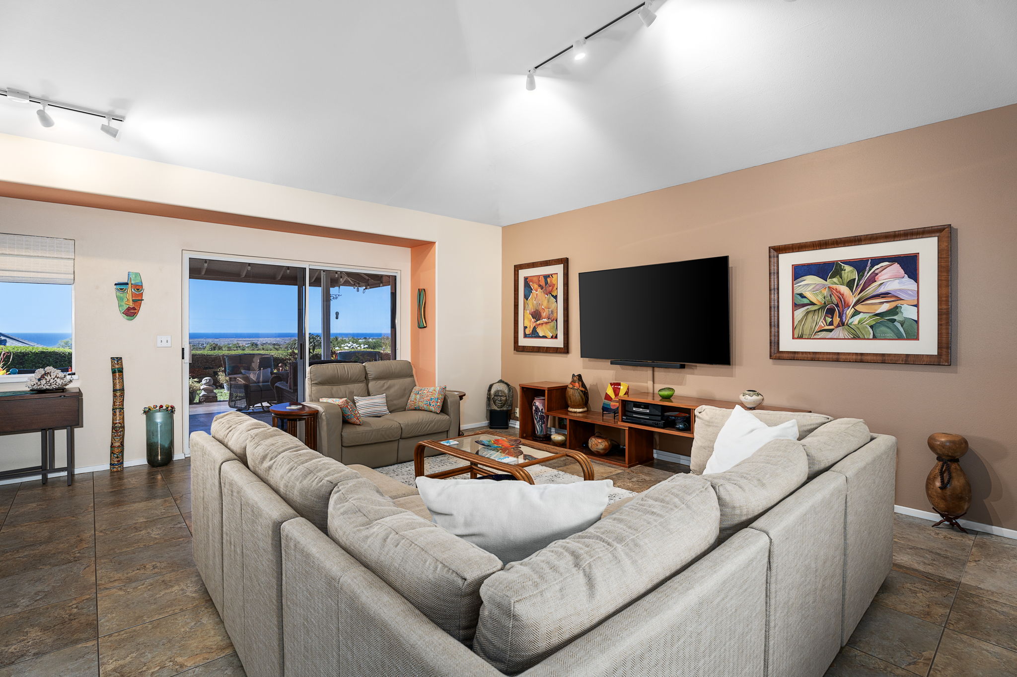 75-280 Kawena Pl Property Photo 4
