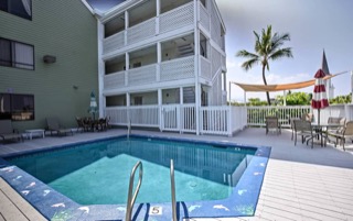 75-5680 Kuakini Highway 303 Property Photo 9