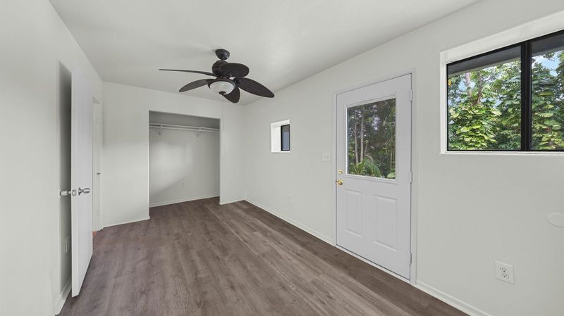 411 Molo St Property Photo 11