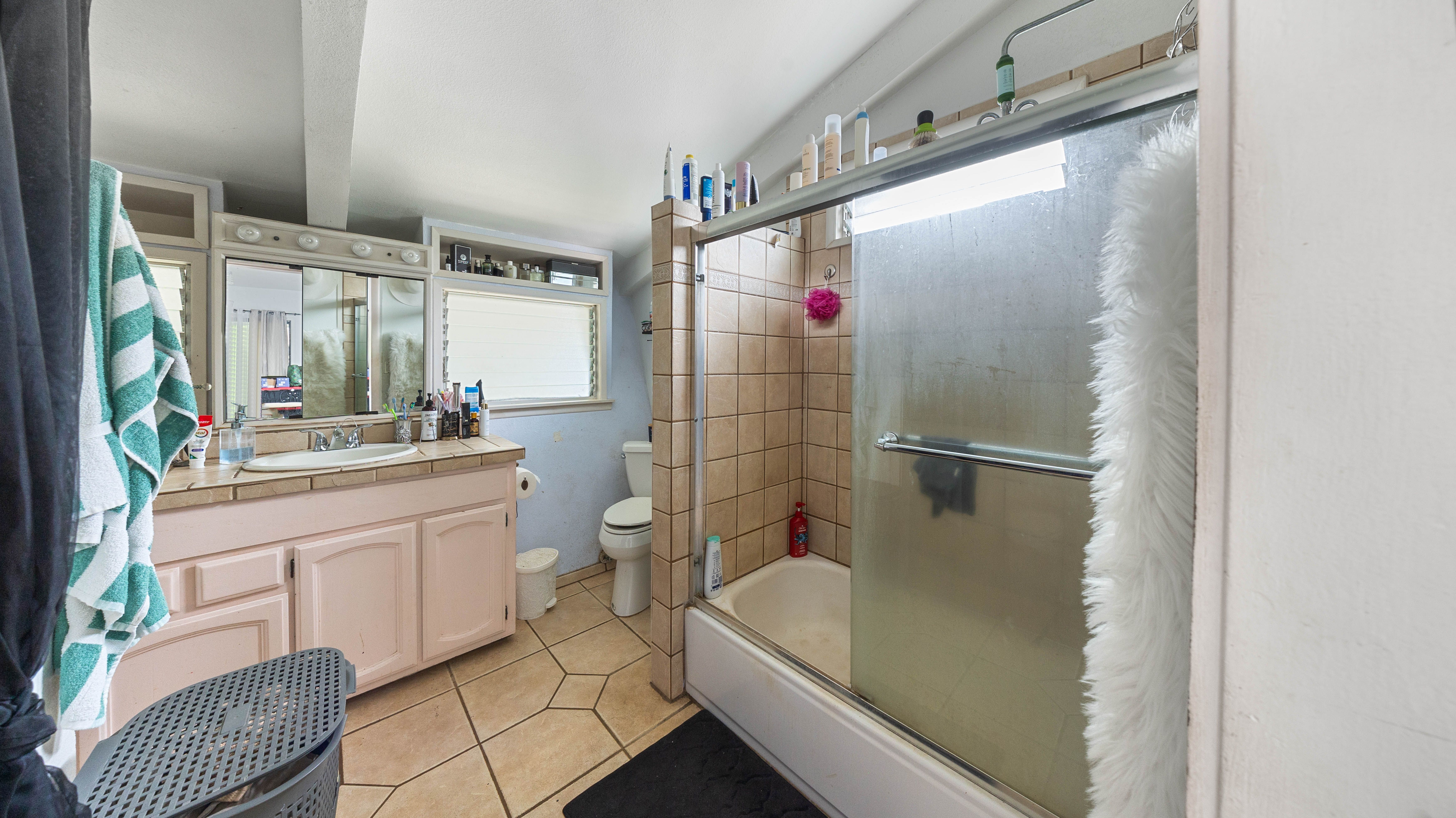 411 Molo St Property Photo 27