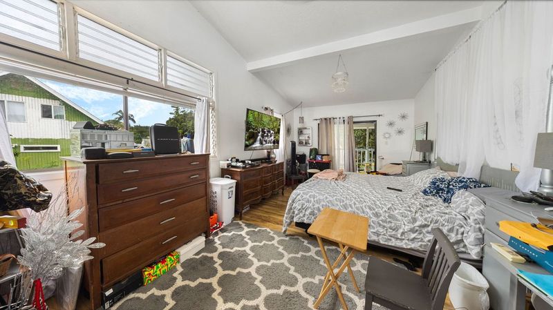 411 Molo St Property Photo 28