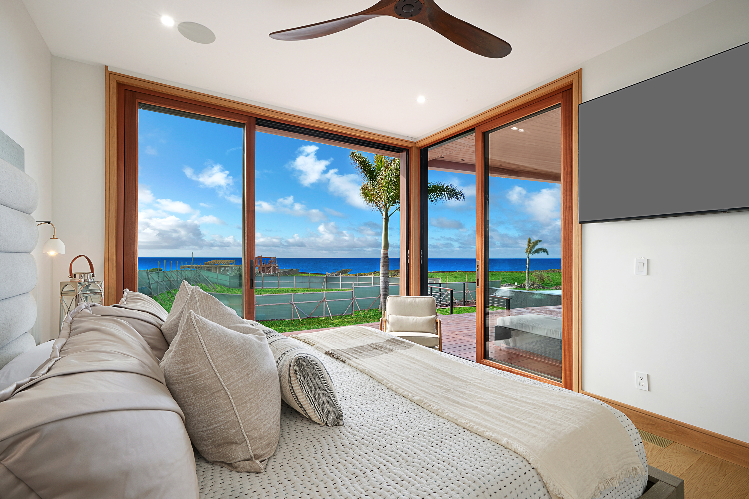 2240 Maka Pl Property Photo 11