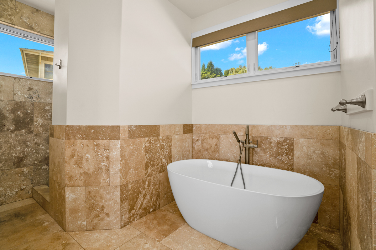 3717 Kakela Makai Dr Property Photo 14
