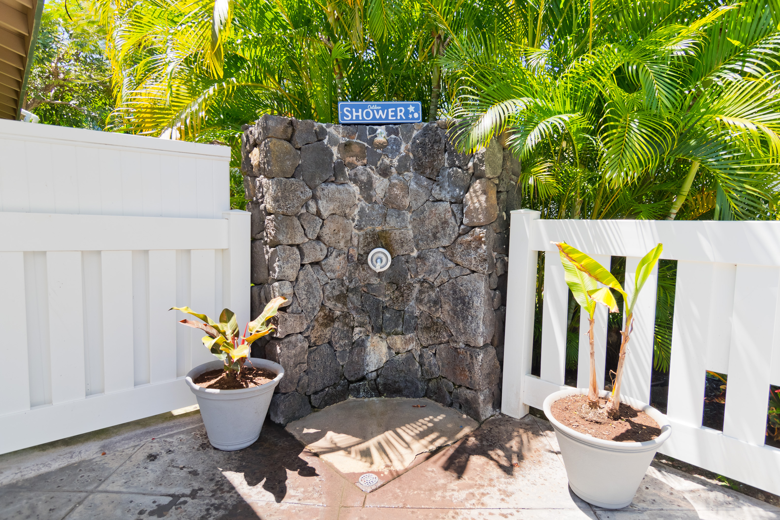 75-6081 Alii Dr P104 Property Photo 16