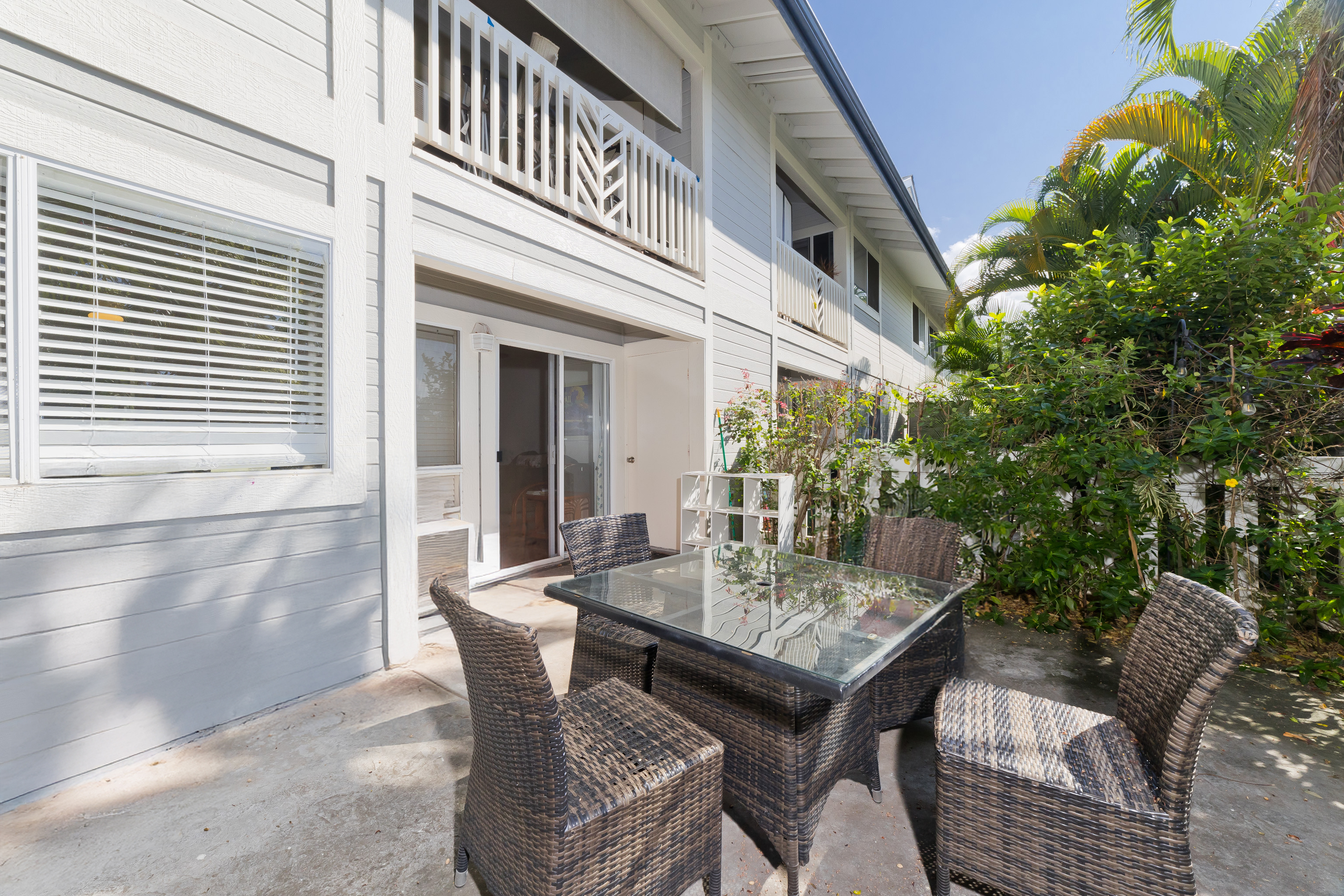 75-6081 Alii Dr P104 Property Photo 25