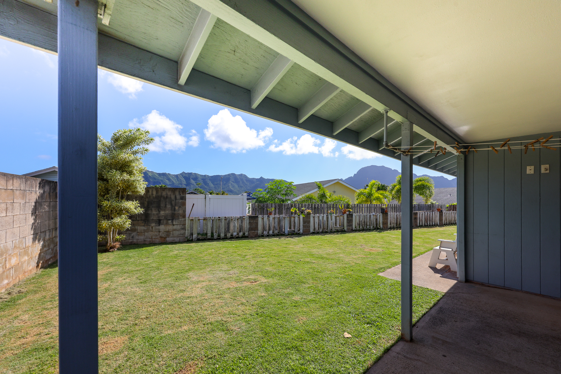 1959 Kaku St Property Photo 3