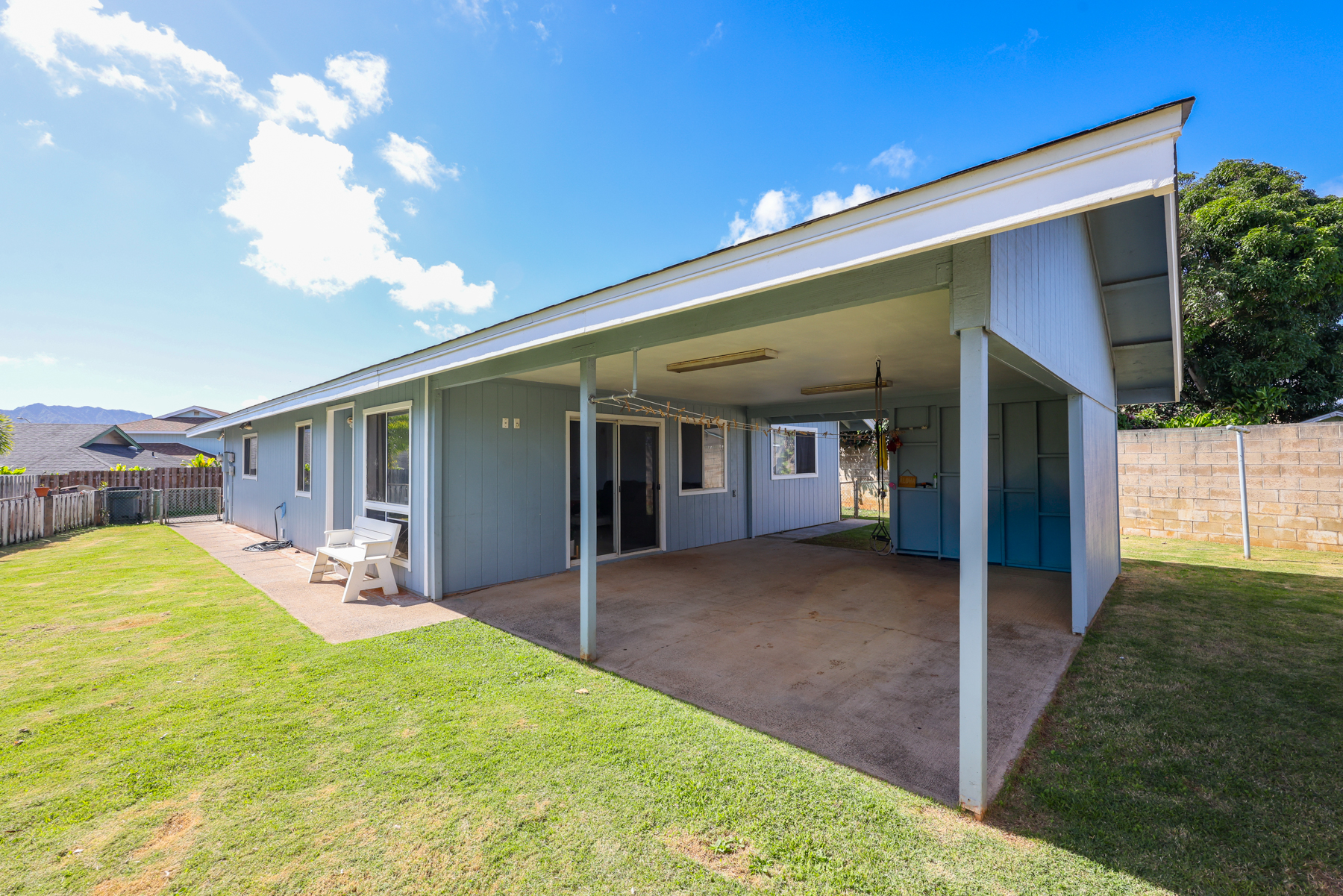 1959 Kaku St Property Photo 4