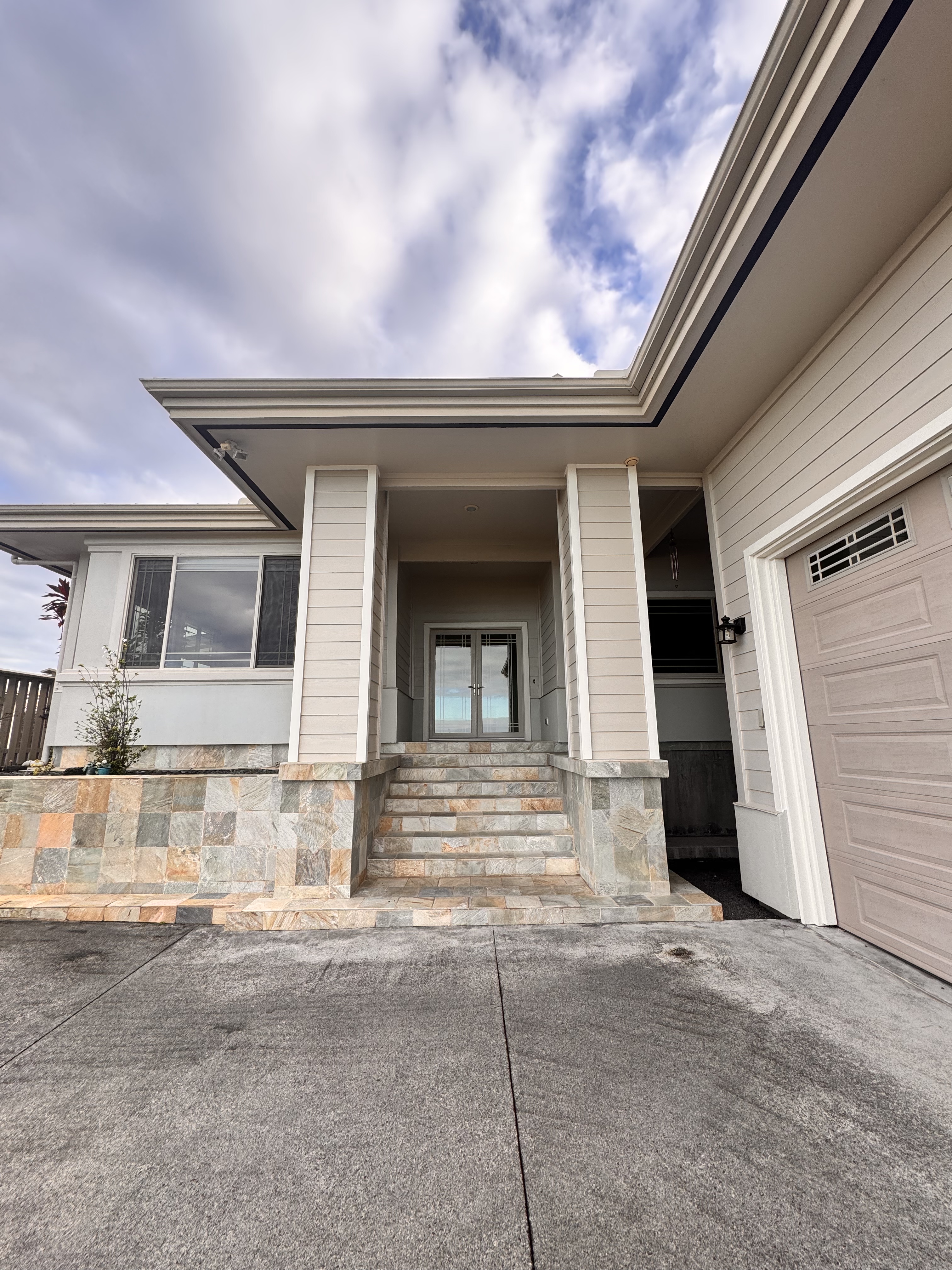 378 KAHIKINI ST Property Photo 1