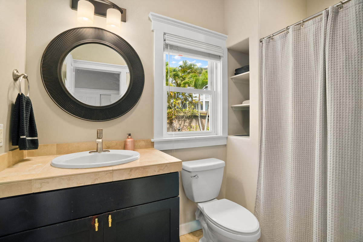 1182 Milia St Property Photo 29