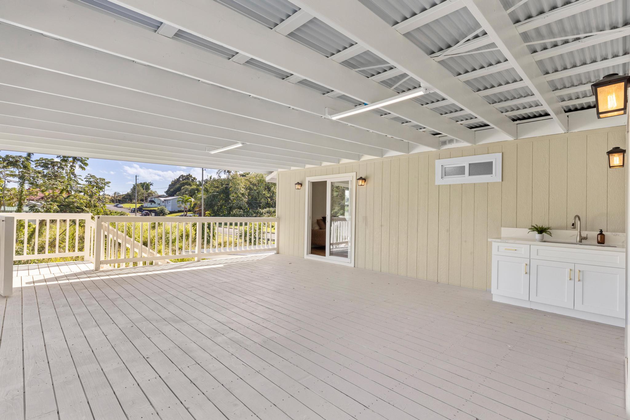 1577 Maunakai St Property Photo 18