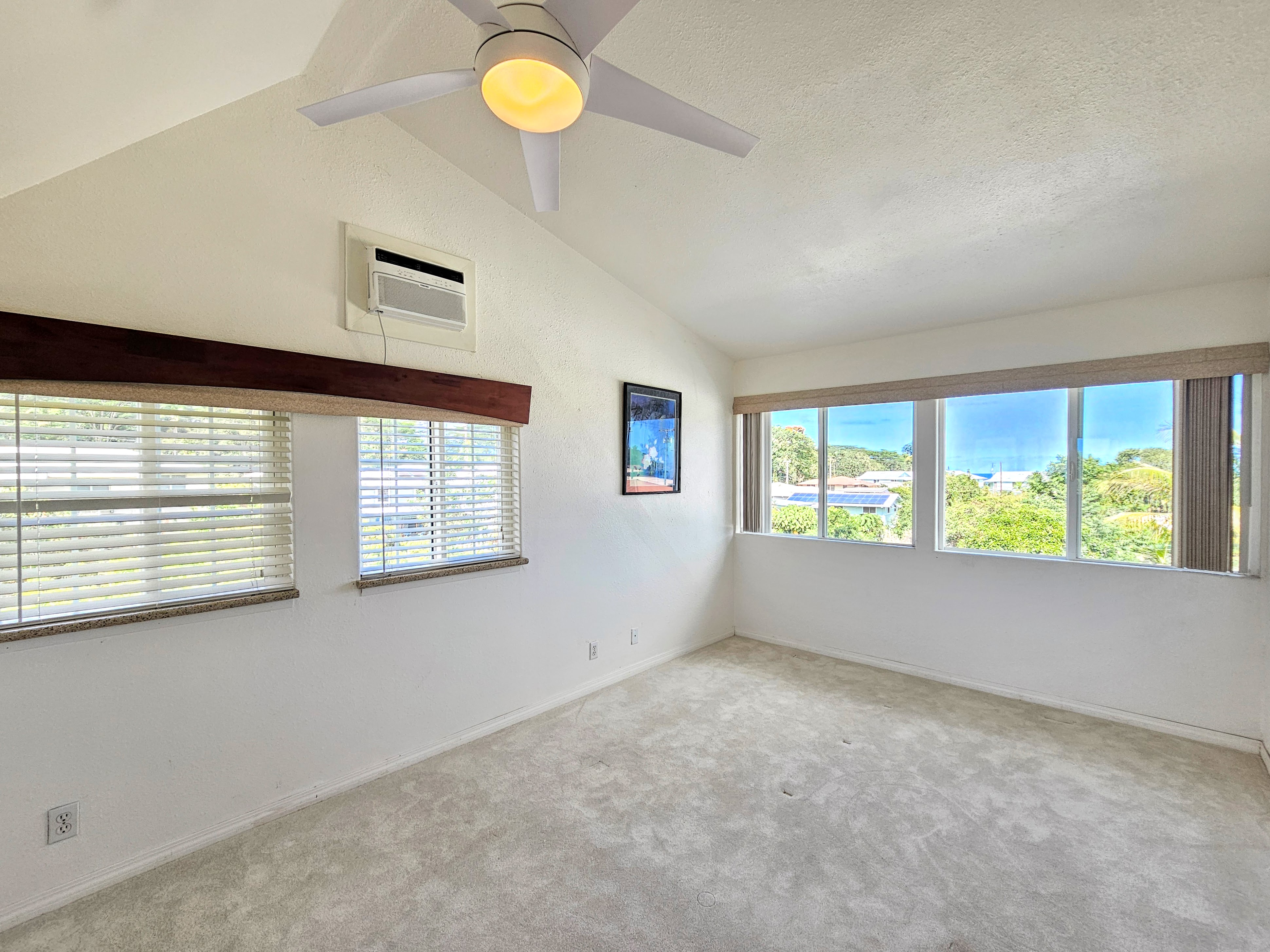 726-a Waianuenue Ave Property Photo 24