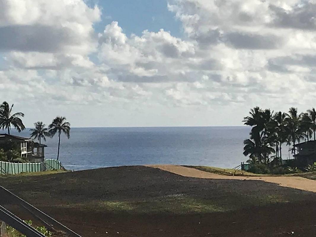 Aloalii Dr Property Photo
