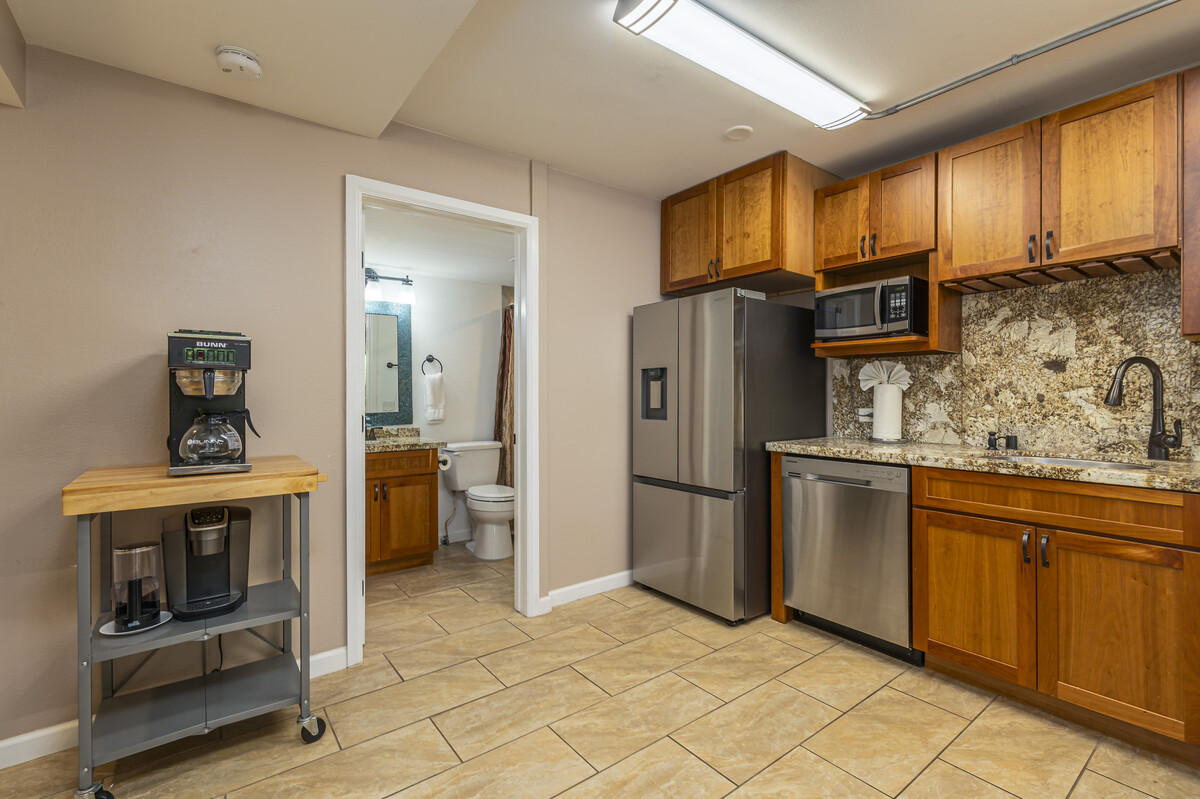 75-5865 Walua Rd E631 Property Photo 8