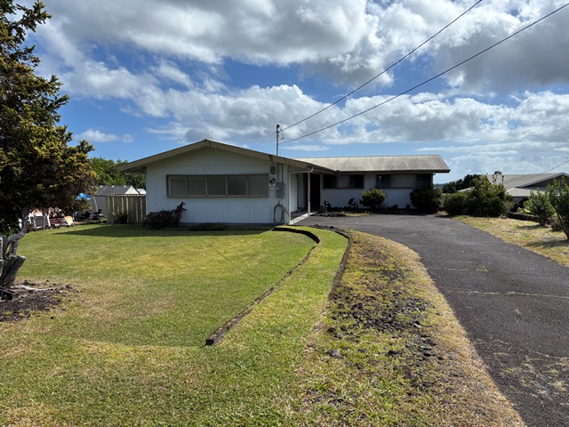 273 Iwalani St Property Photo 1