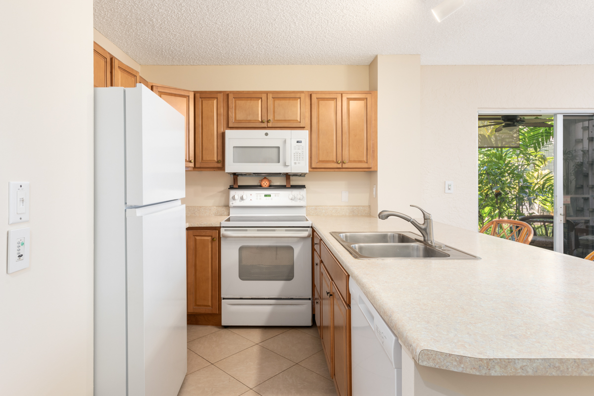75-6016 Alii Dr 113 Property Photo 11
