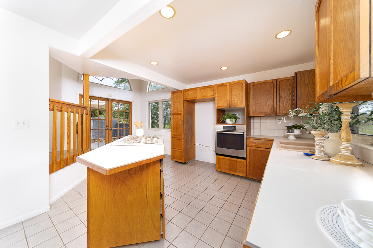 17-641 Ala Loop Property Photo 4