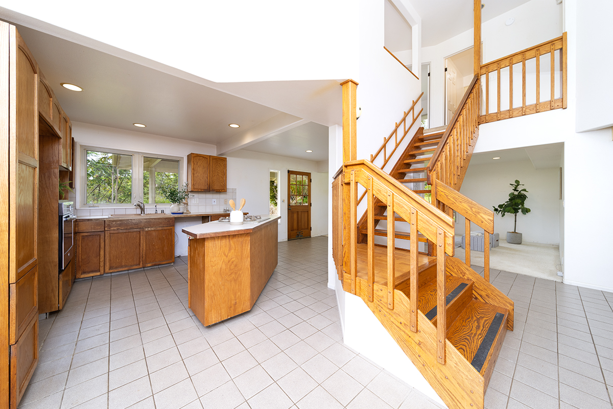 17-641 Ala Loop Property Photo 10
