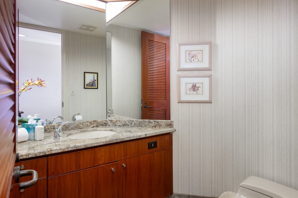 68-1050 Mauna Lani Point Dr B 201 Property Photo 19