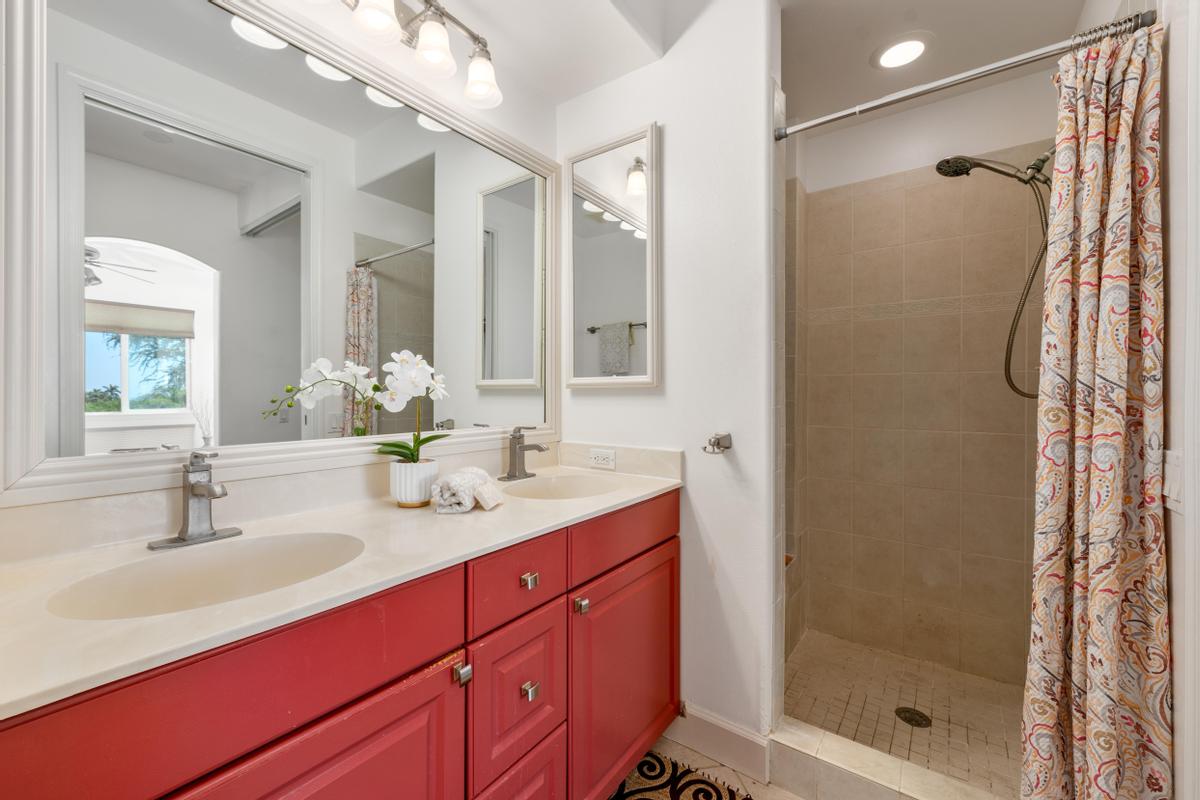 75-6060 Kuakini Hwy G2 Property Photo 23