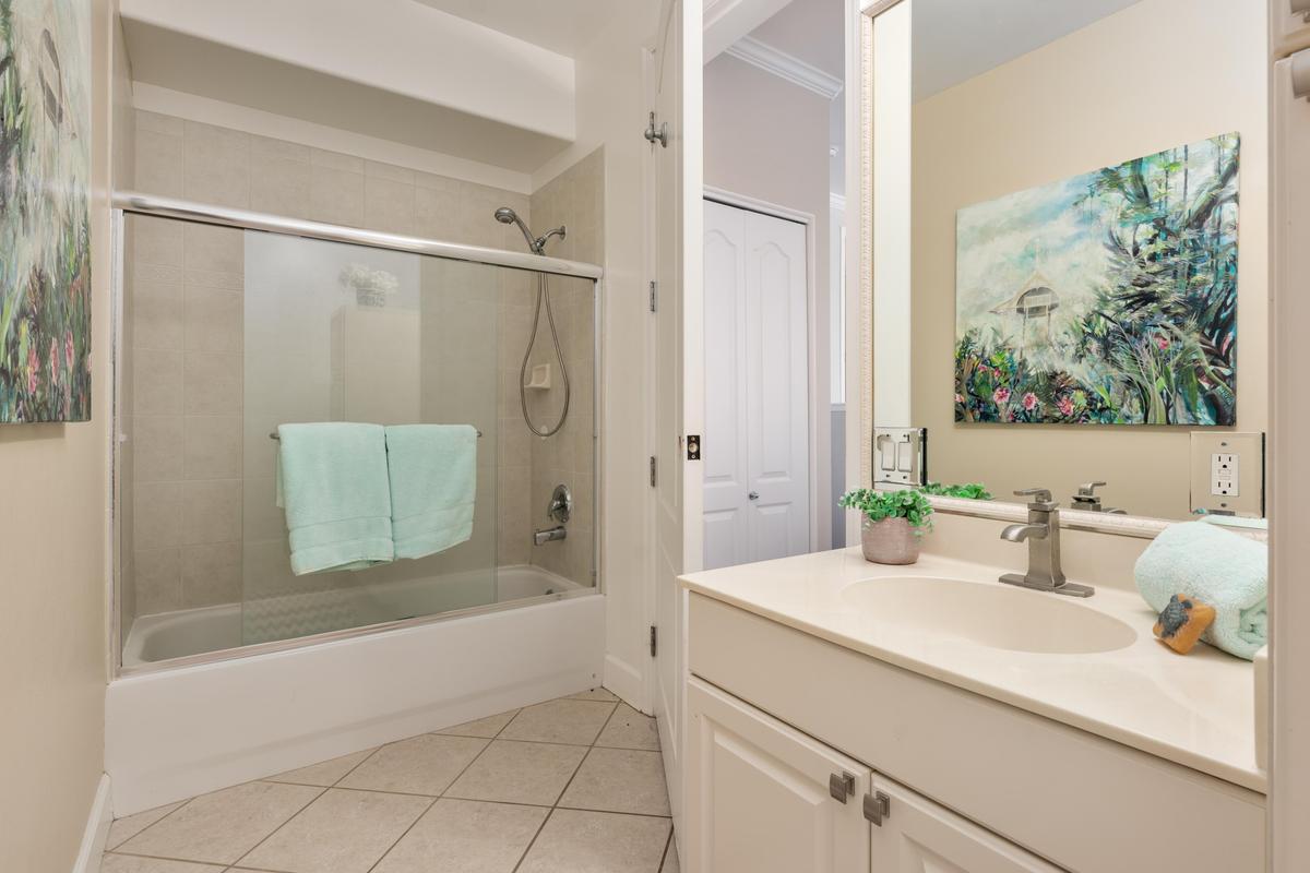 75-6060 Kuakini Hwy G2 Property Photo 25