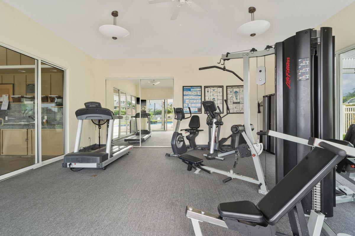 75-6060 Kuakini Hwy G2 Property Photo 28