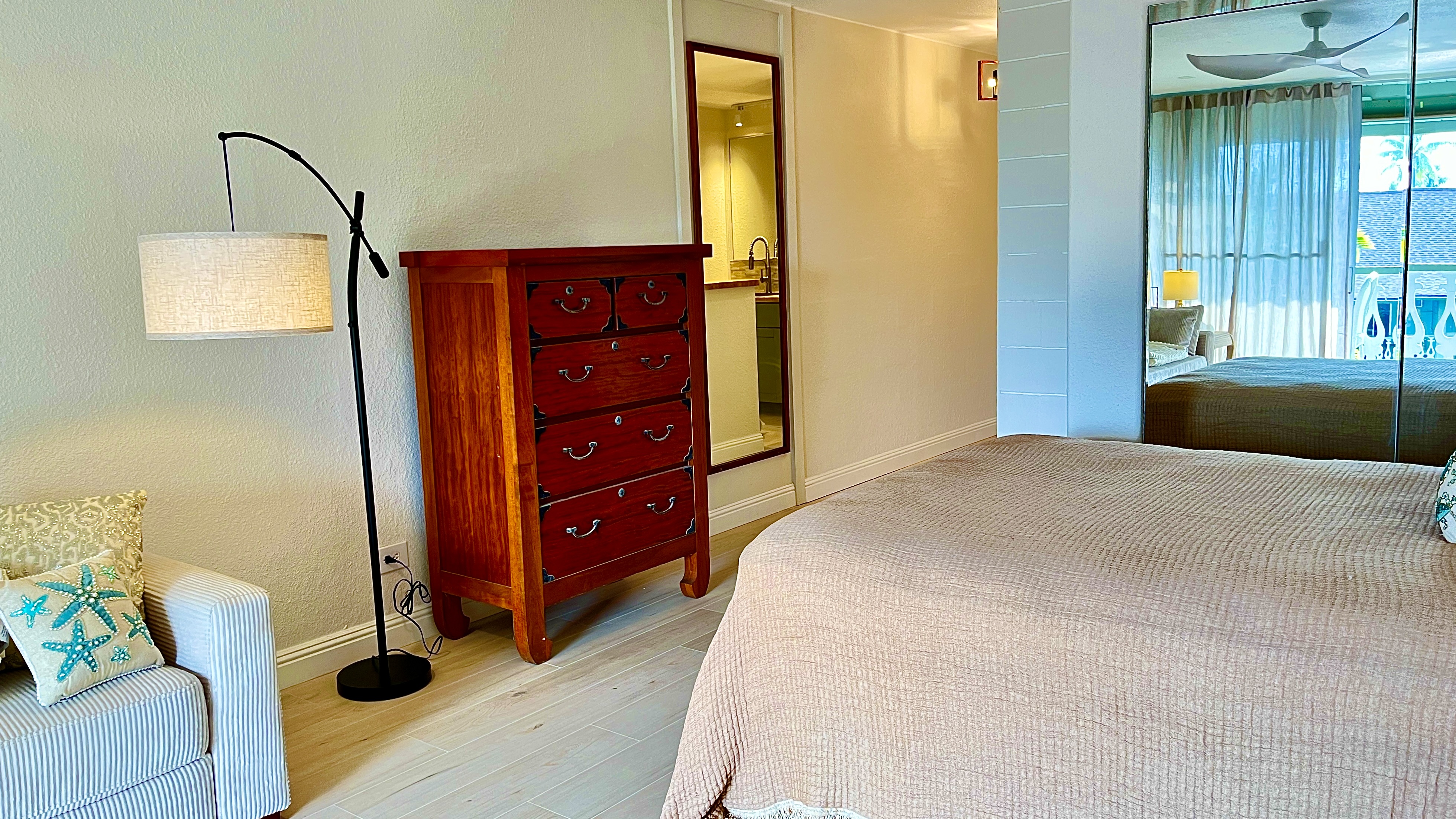 75-5776 Kona Islander Inn 306 Property Photo 7