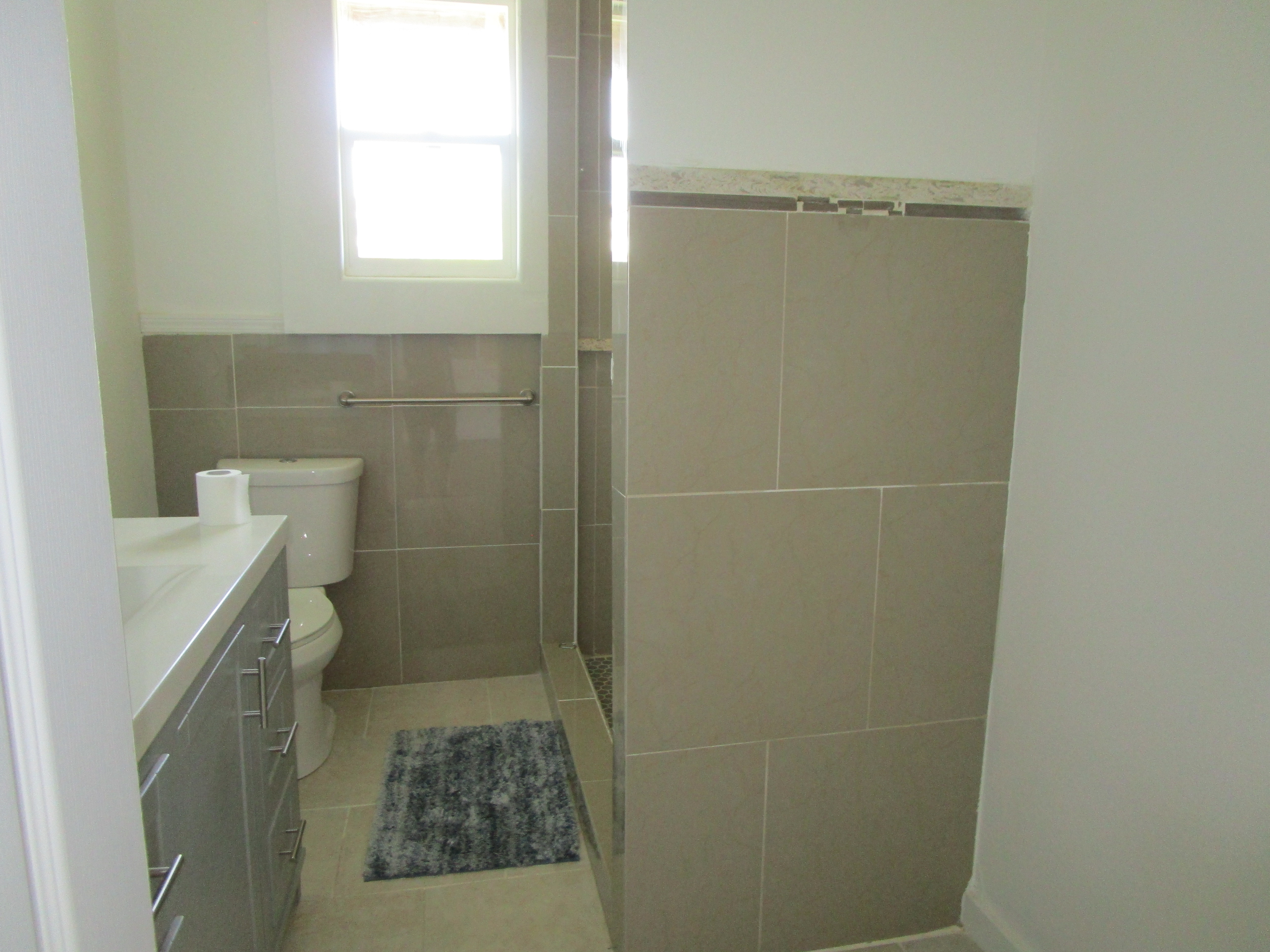 2114 Kaumana Dr Property Photo 9