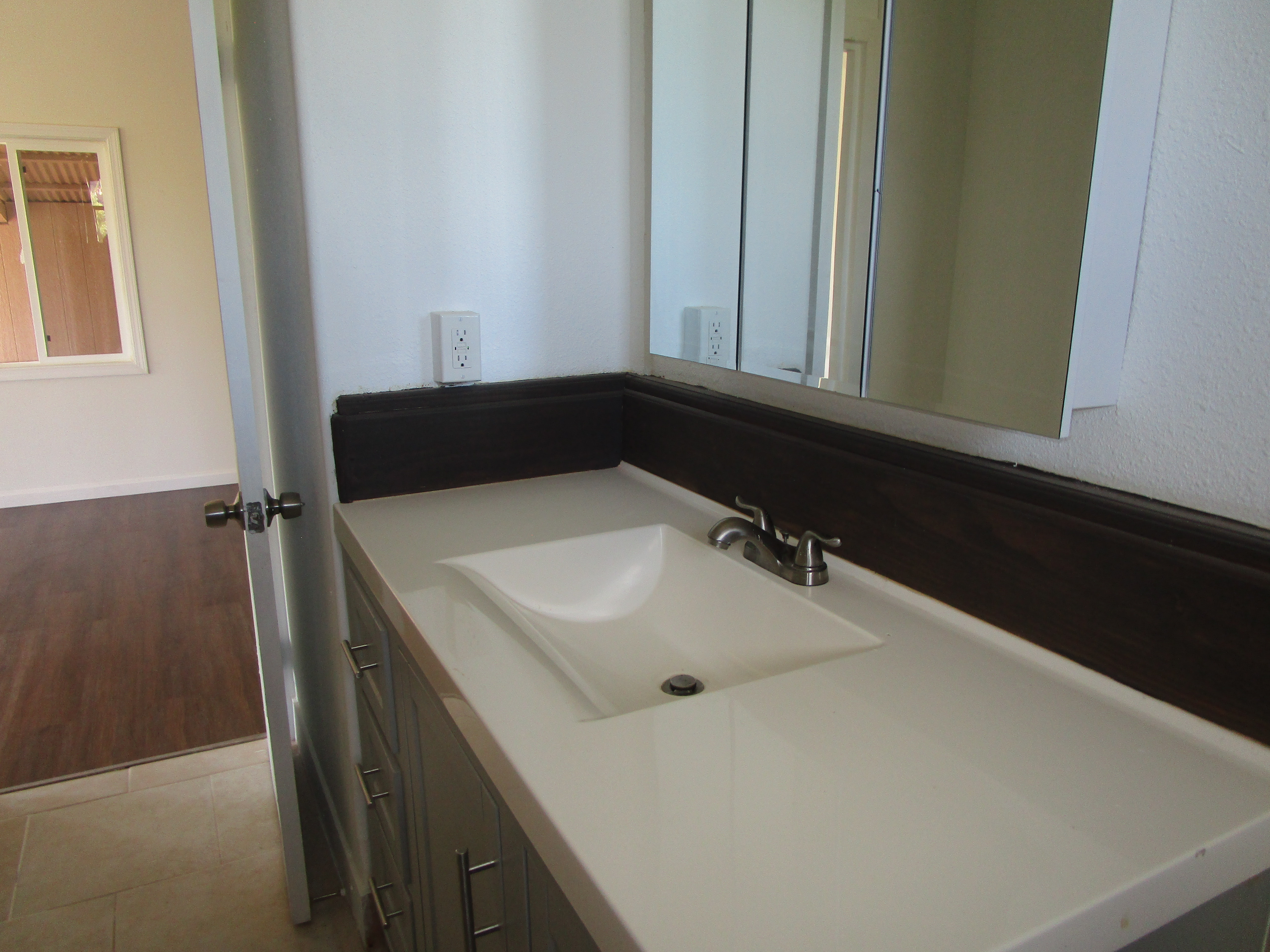 2114 Kaumana Dr Property Photo 11