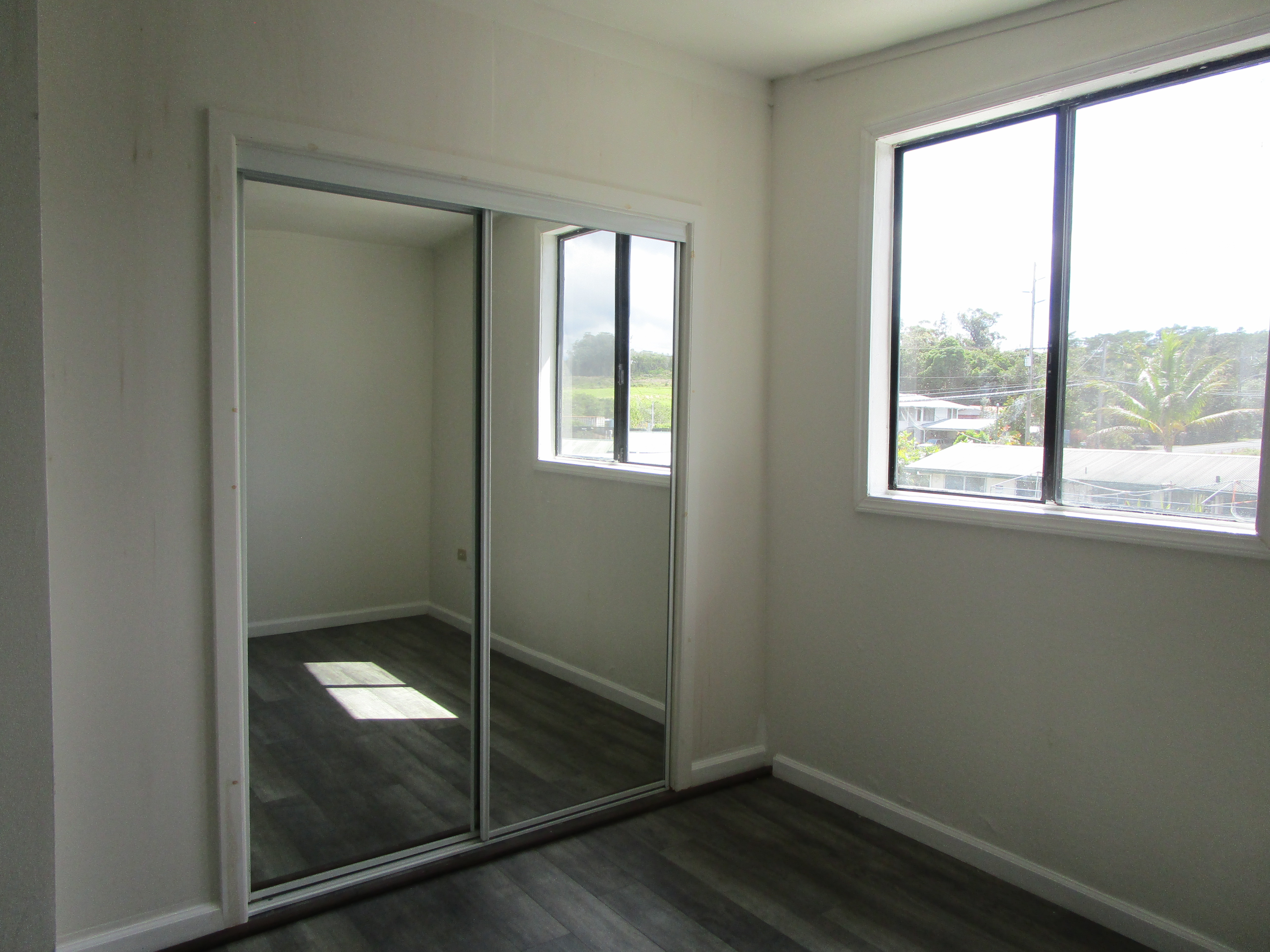 2114 Kaumana Dr Property Photo 21