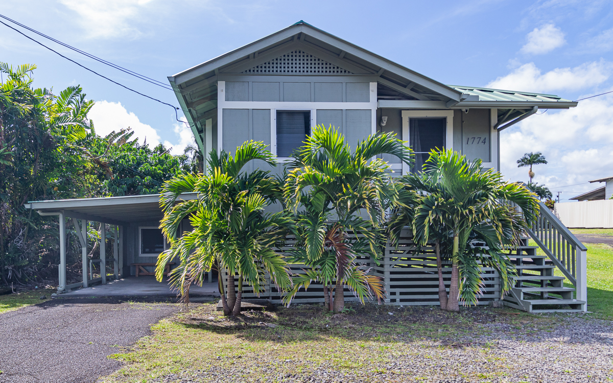 1774 Kilauea Ave Property Photo 1