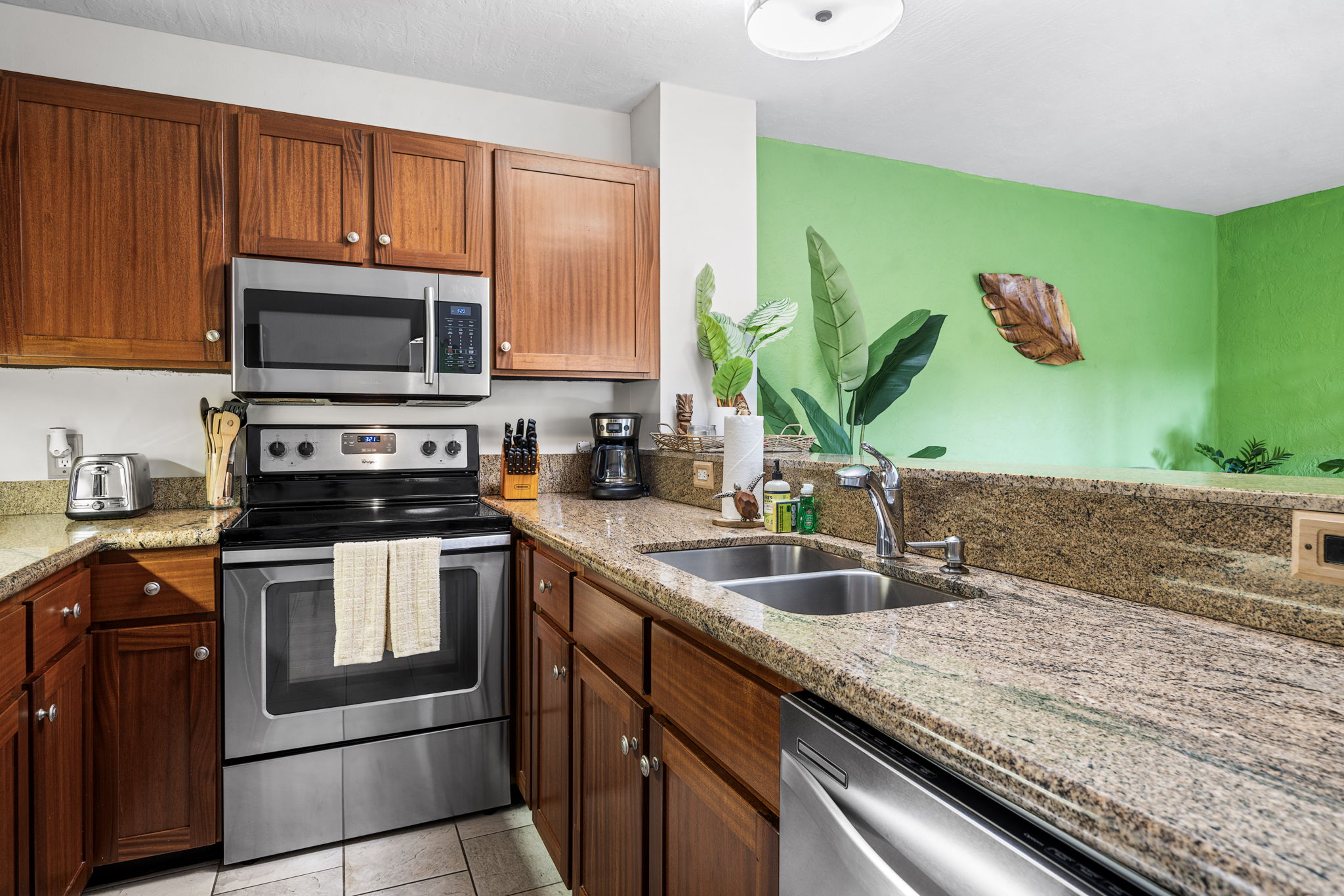 75-6016 Alii Dr 201 Property Photo 19