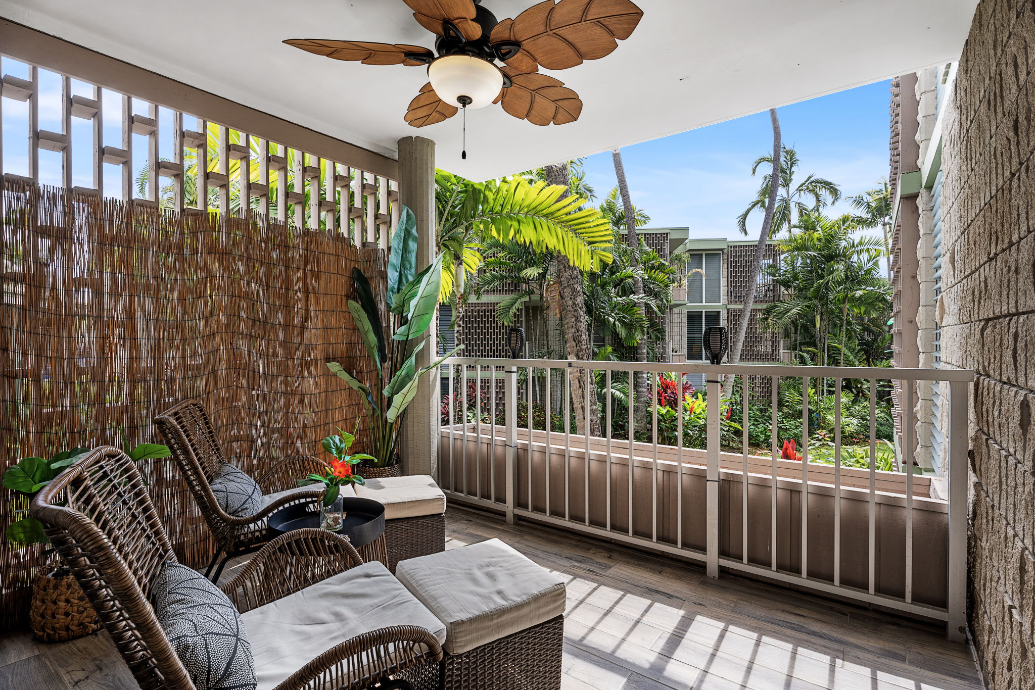 75-6016 Alii Dr 201 Property Photo 21